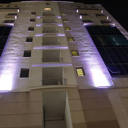 Otel Fly 3*